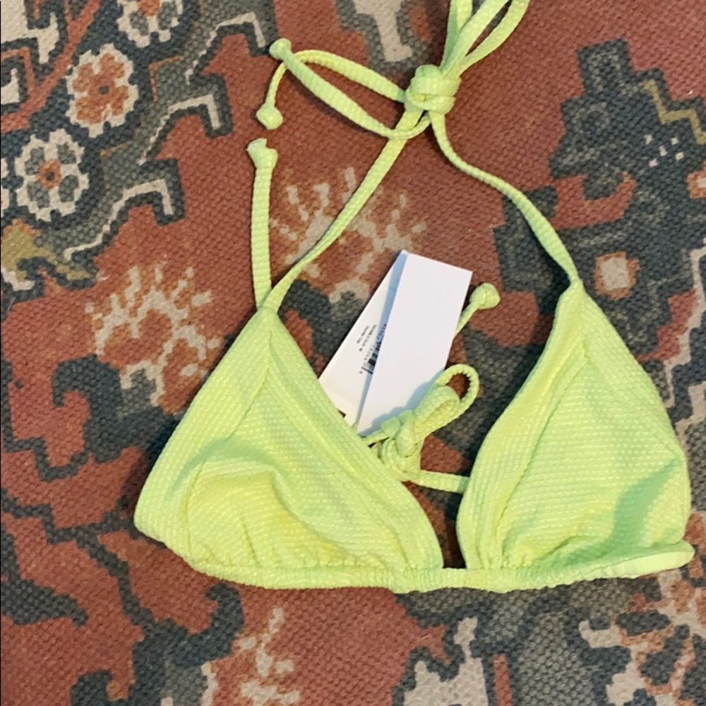 FRANKIES BIKINI DUME TOP NWT MEDIUM